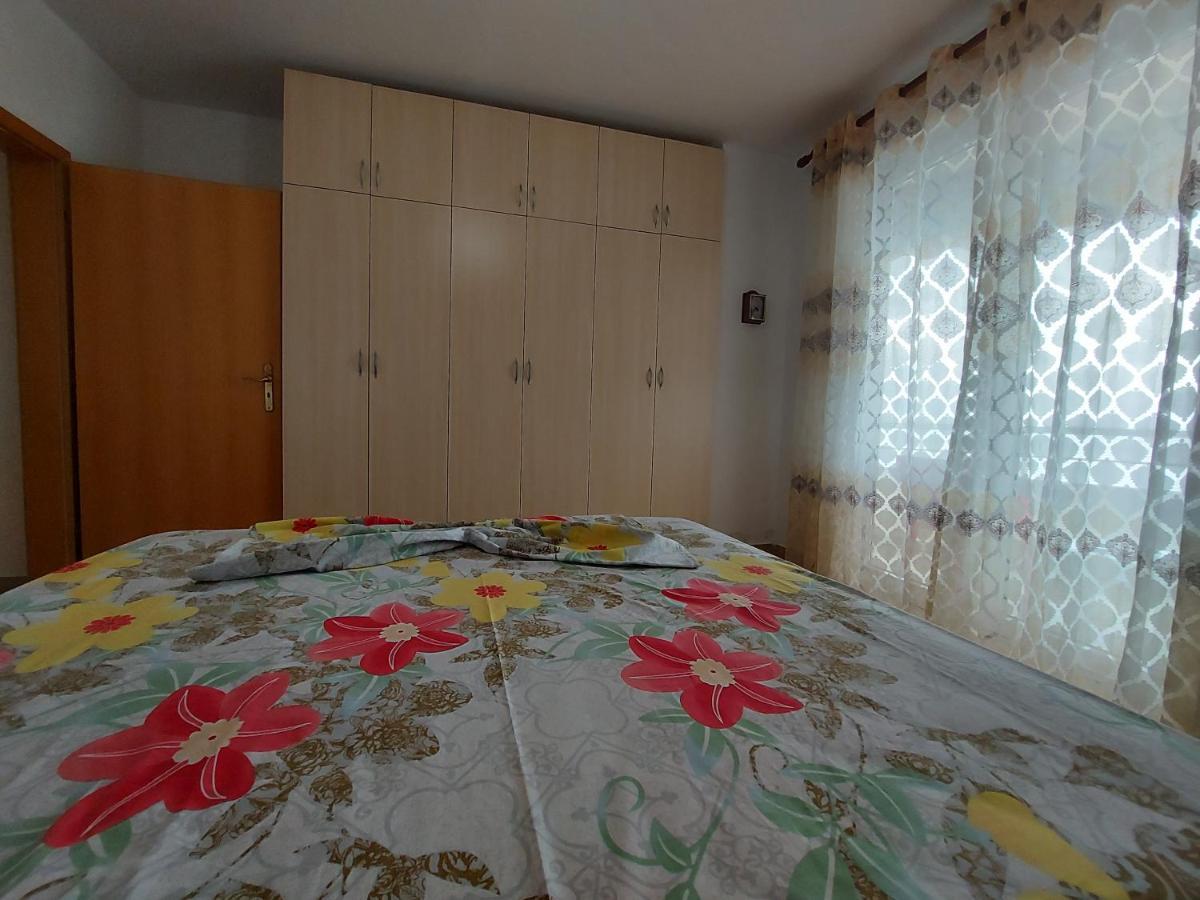 Bral Apartments 4 Durrës Buitenkant foto