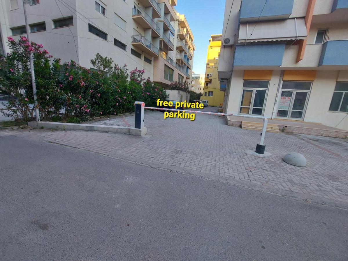 Bral Apartments 4 Durrës Buitenkant foto