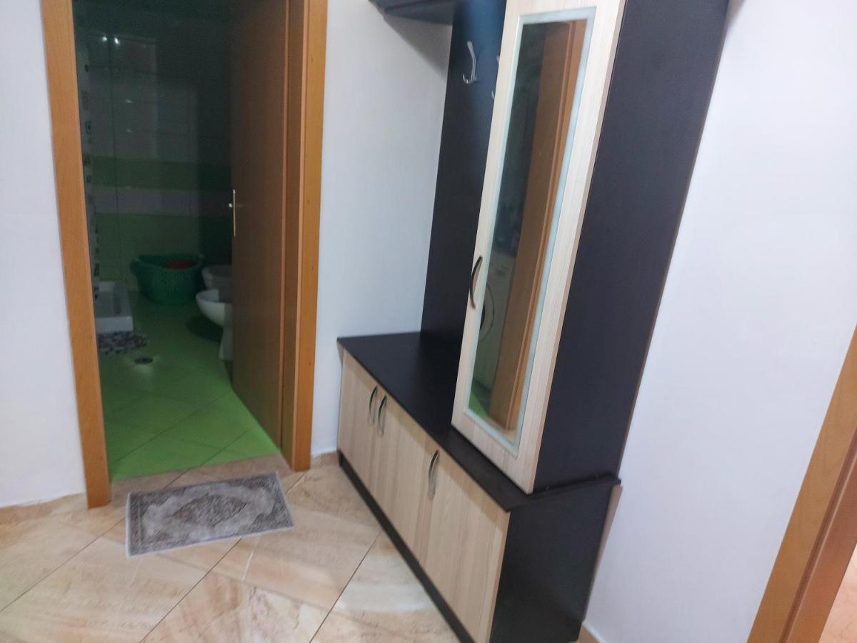 Bral Apartments 4 Durrës Buitenkant foto