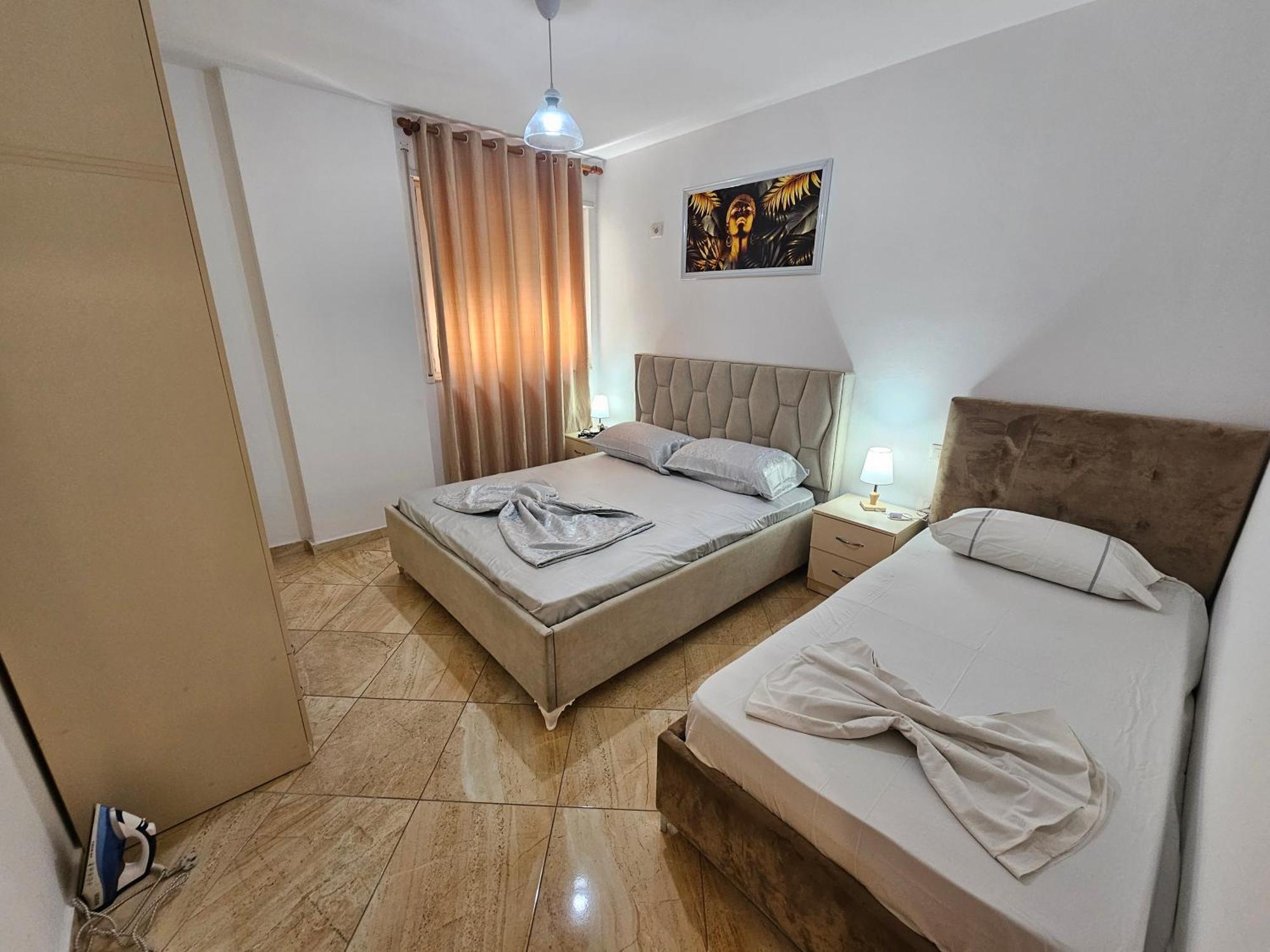 Bral Apartments 4 Durrës Buitenkant foto