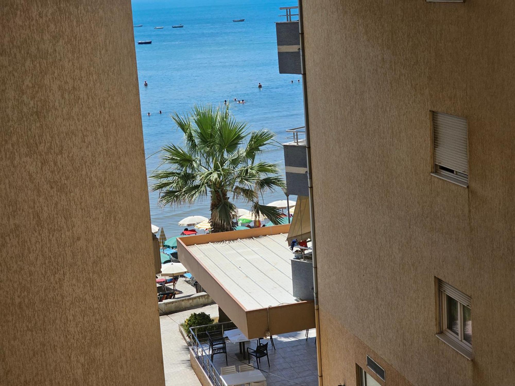 Bral Apartments 4 Durrës Buitenkant foto